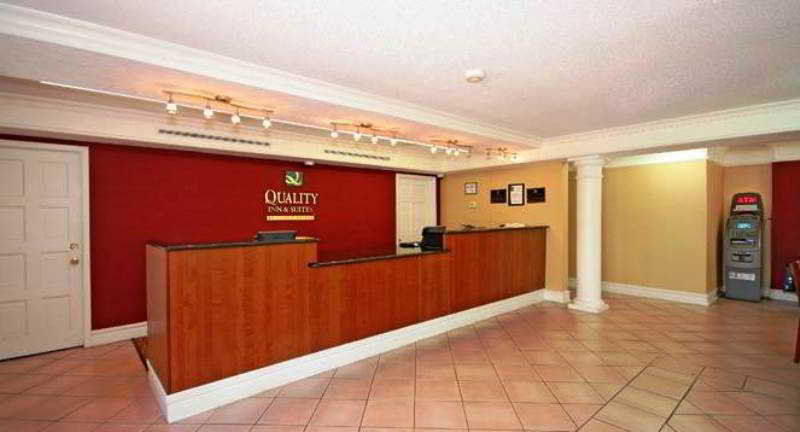 Quality Inn & Suites Charlotte Airport Exterior foto